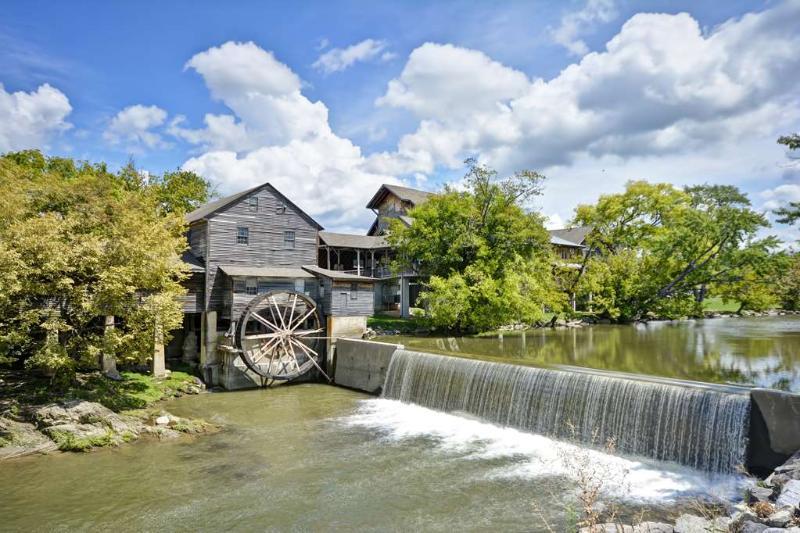 Home2 Suites By Hilton Pigeon Forge Exterior foto